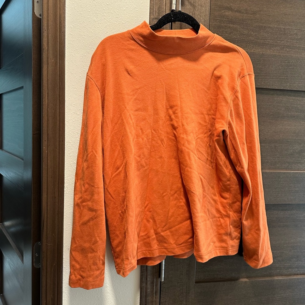 Southern Lady Turtle Neck Large